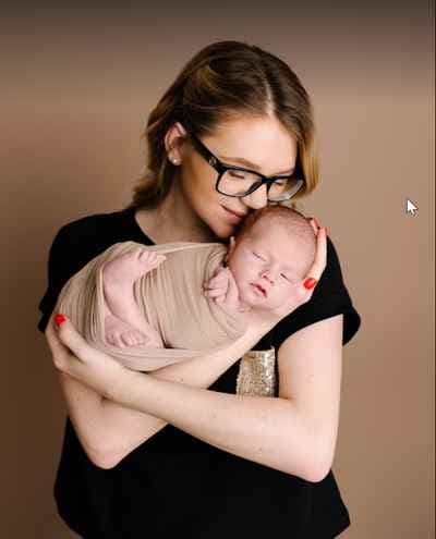 Elena - Little Panda Photo