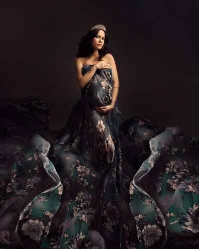 Lora Wild Photography